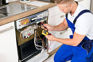 Ремонт посудомоечных машин Electrolux в Верхнем Уфалее — сервис Мастер24, цена от 1637 руб