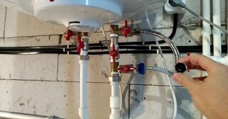 Установка накопительного водонагревателя в Верхнем Уфалее в октябре