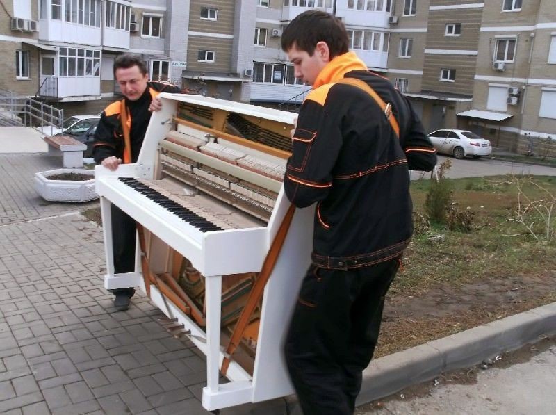 Перевозка пианино и рояля в Верхнем Уфалее — цена от 819 руб., грузчики, упаковка — Мастер24